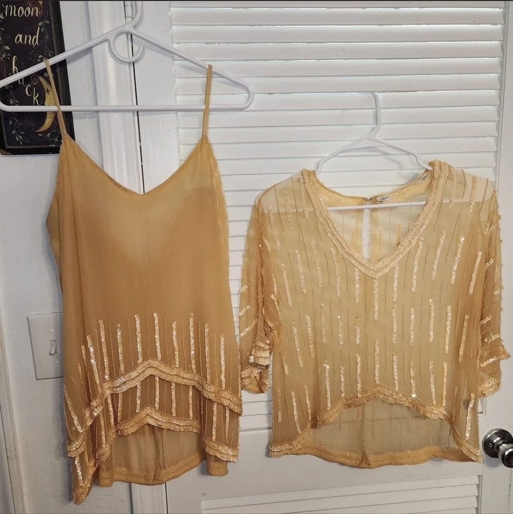 OLEG CASSINI TRUE VINTAGE SET ESTIMATED TO BE A SIZE MEDIUM WORN IN THE 1960'S
